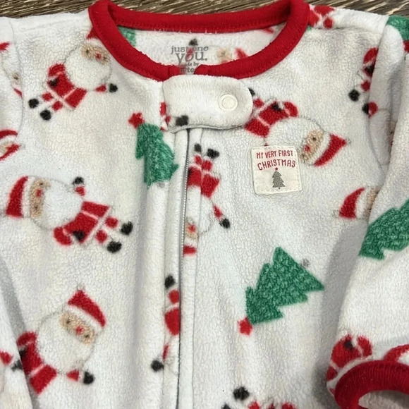My first Christmas sleeper- 6 month - Picture 2 of 3